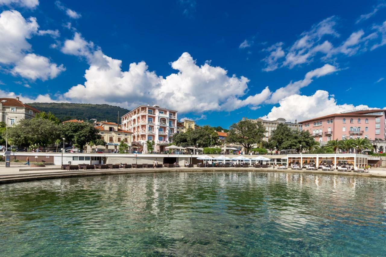 Villa Angeli Opatija Buitenkant foto
